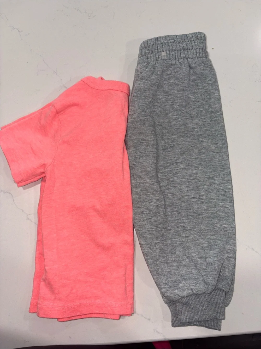 The Children's Place Coral Tee with Gray Sweatpants Set